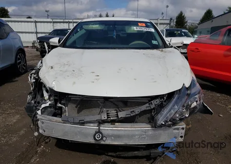 2016 Nissan Altima 2.5 from USA, damaged, VIN 1N4AL3AP2GC199687